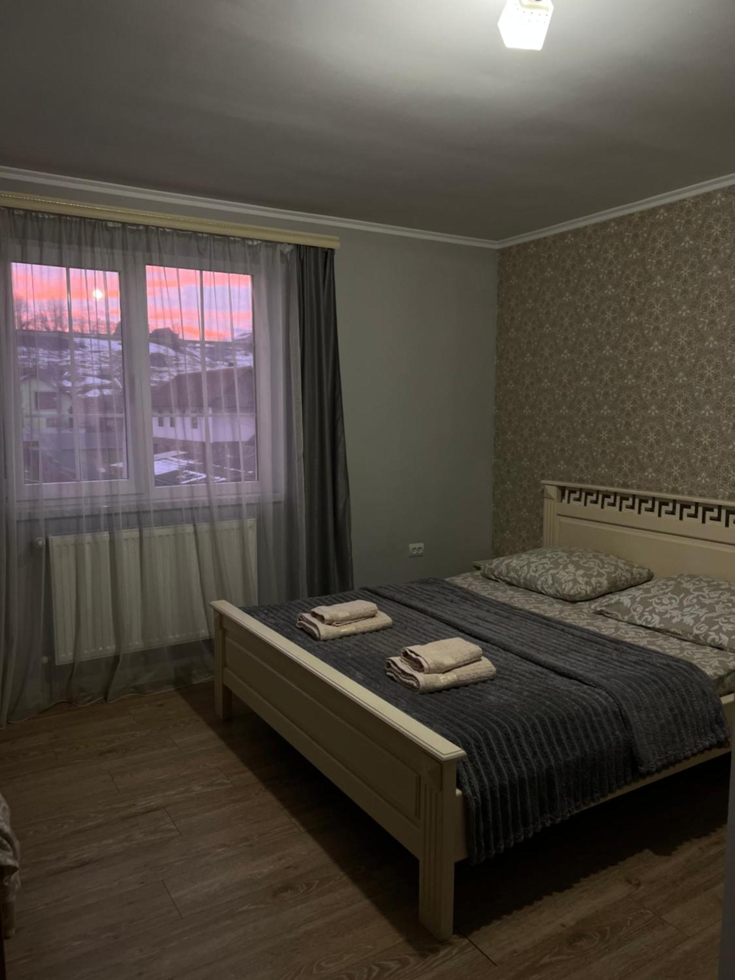Harmony Bed & Breakfast Lazeșciîna Exterior foto